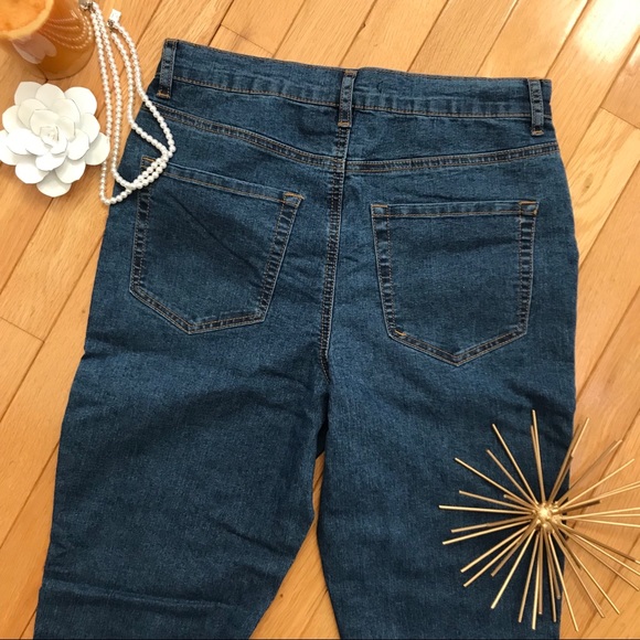 High Waisted Skinny Jeans - Picture 3 of 4